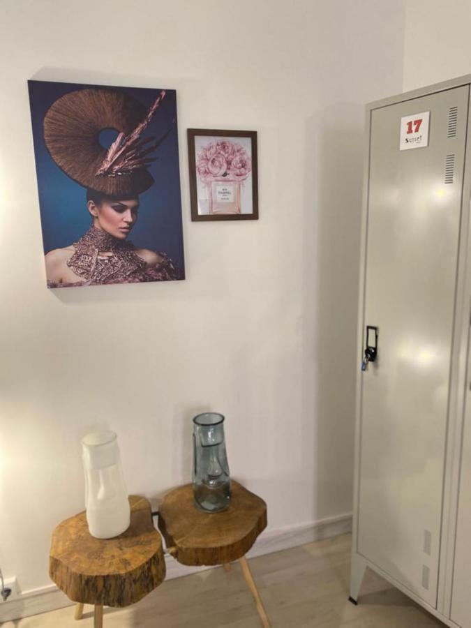 5 Senses Hostel Сетубал Экстерьер фото