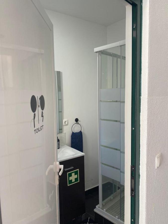 5 Senses Hostel Сетубал Экстерьер фото