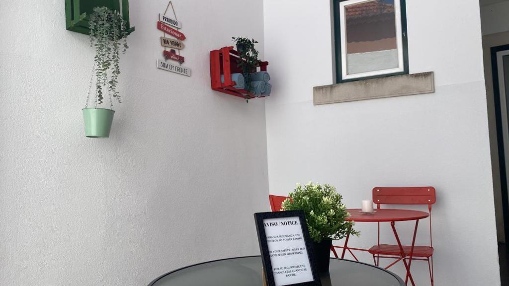 5 Senses Hostel Сетубал Экстерьер фото