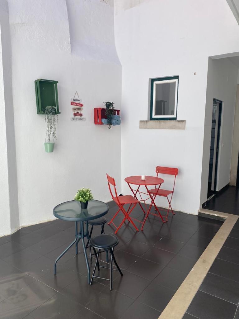 5 Senses Hostel Сетубал Экстерьер фото